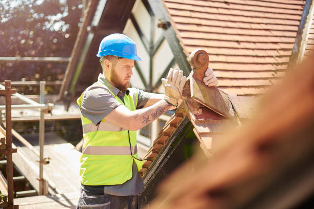 Best Roof Repair Services  in Wales, WI